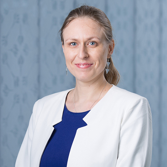 Christina Popper